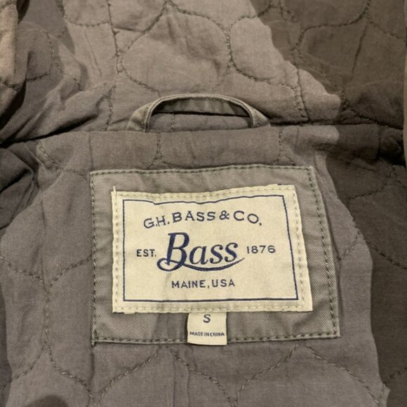 Hooded Bass Kaki Lined Coat Size Small. Rare in Canada! - Picture 2 of 15